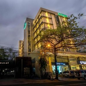 Sequoia Hotel